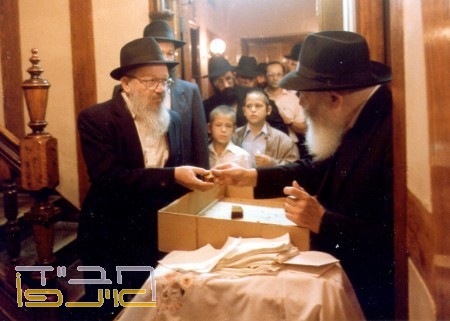 קובץ:יצחק גנזבורג.jpg