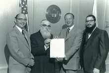 יום הרבי באילינוי.jpeg