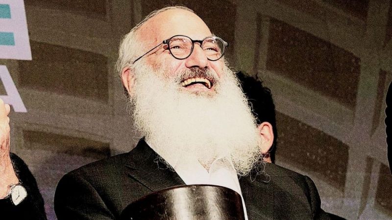 קובץ:Eduardo e.jpg