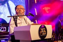 זושא פוזנר בהתוועדות האחרונה שלו.jpeg