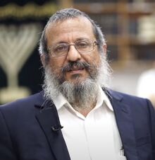 חיים אהרון.jpg